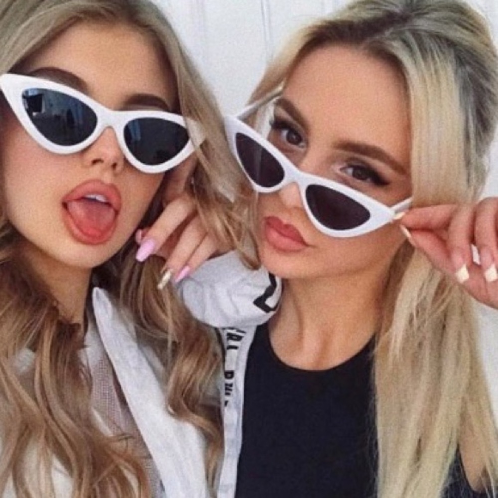 $10 or FREE w/purchase! CAT EYE SUNGLASSES | LIGHTS CAMERA ACTION ♡ - Picture 2 of 6